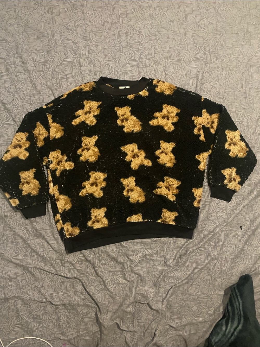 Black and Gold Plush Patterned Men's Sweater